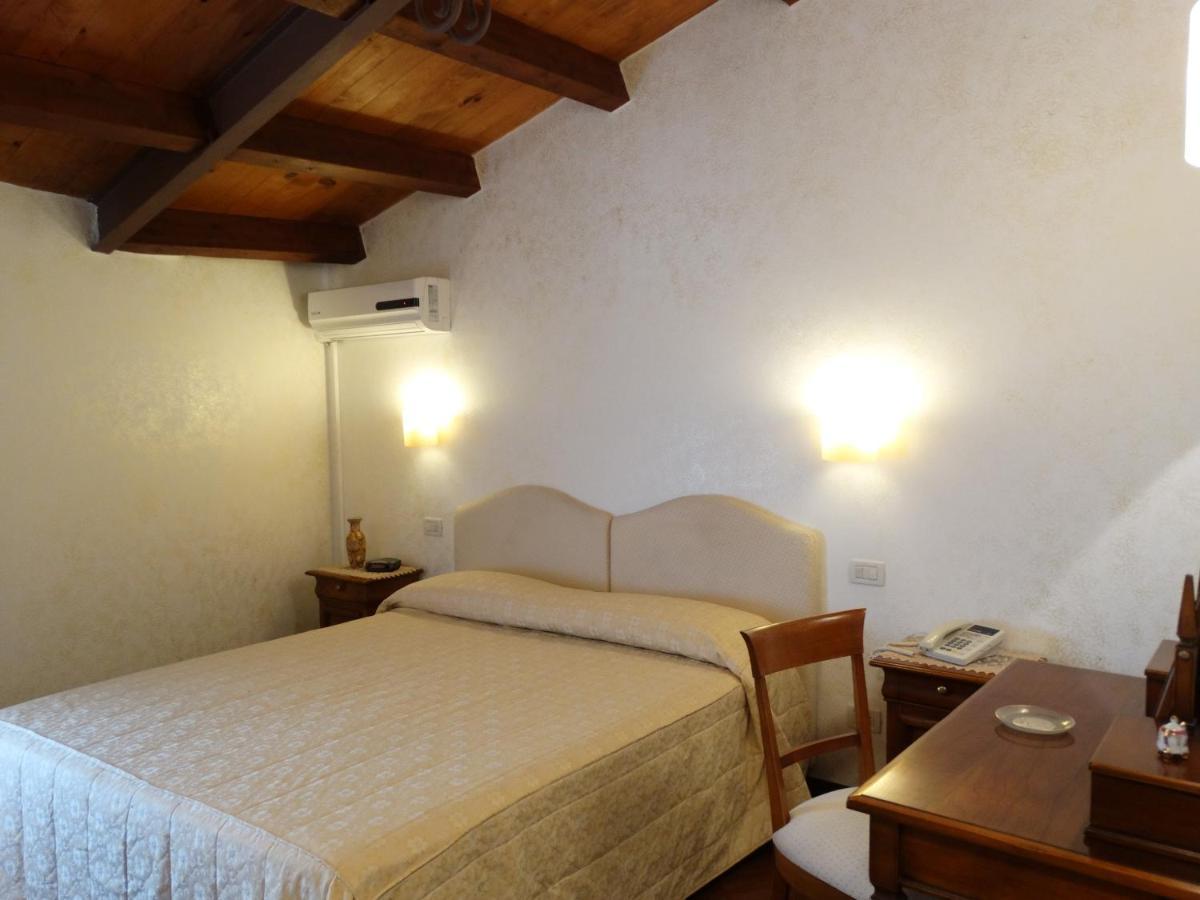 Hotel San Giuseppe Gerace Eksteriør billede