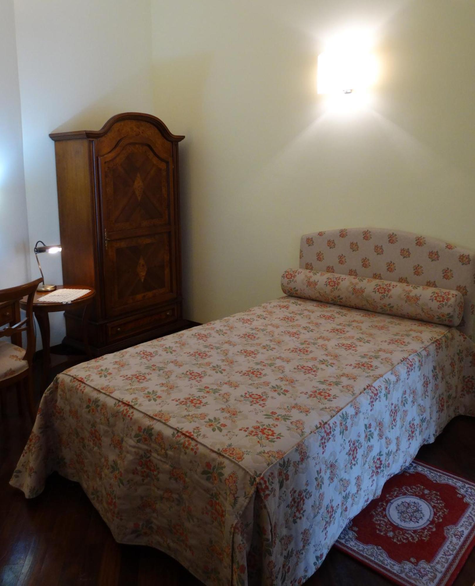 Hotel San Giuseppe Gerace Værelse billede